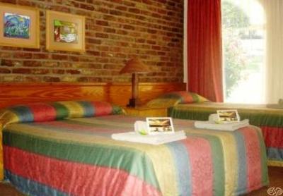 фото отеля Kleinplaas Resort Oudtshoorn
