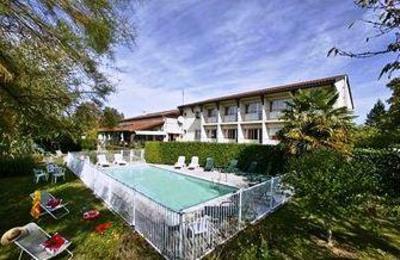 фото отеля Logis Horizon 117