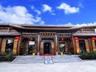 фото отеля Lijiang Golden Path Hospitality Hotel
