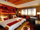 фото отеля Lijiang Golden Path Hospitality Hotel