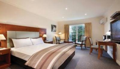 фото отеля BEST WESTERN The Balan Village Motel