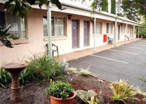 фото отеля BEST WESTERN The Balan Village Motel