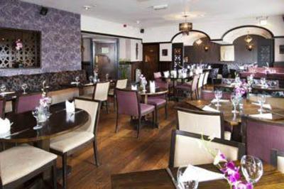 фото отеля Premier Inn Leeds East