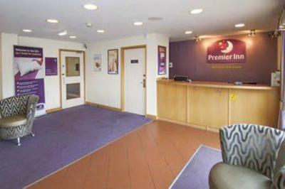 фото отеля Premier Inn Leeds East