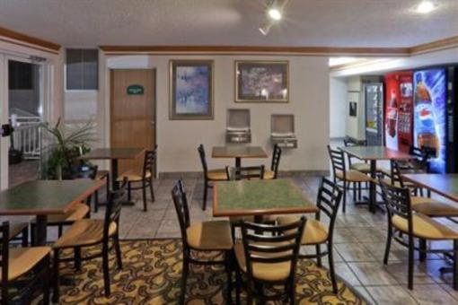 фото отеля Holiday Inn Express Rapid City
