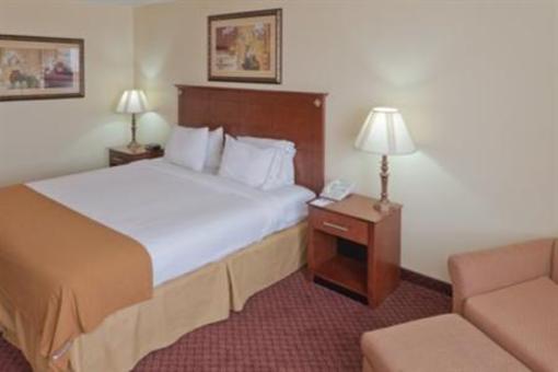 фото отеля Holiday Inn Express Rapid City