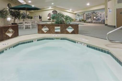 фото отеля Holiday Inn Express Rapid City