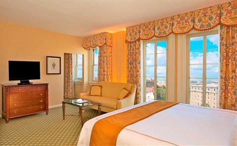 фото отеля The Churchill Hotel Washington D.C.