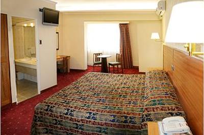 фото отеля Hotel Gavina Express