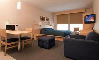фото отеля City Suites Toluca