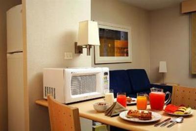 фото отеля City Suites Toluca