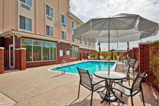 фото отеля Holiday Inn Express Hotel & Suites Mexia