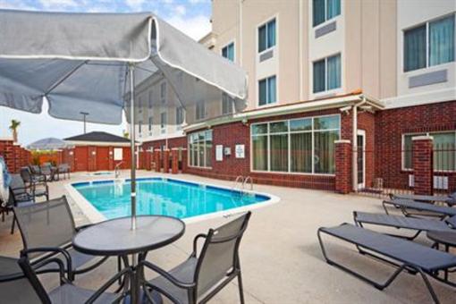 фото отеля Holiday Inn Express Hotel & Suites Mexia