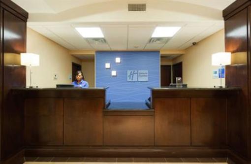 фото отеля Holiday Inn Express Hotel & Suites Mexia