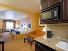 фото отеля Holiday Inn Express Hotel & Suites Mexia