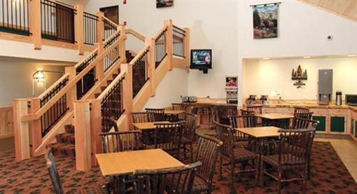 фото отеля AmericInn Lodge & Suites Wisconsin Dells