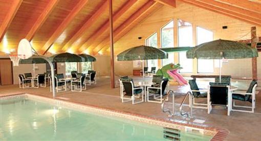 фото отеля AmericInn Lodge & Suites Wisconsin Dells
