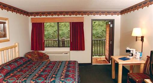 фото отеля AmericInn Lodge & Suites Wisconsin Dells