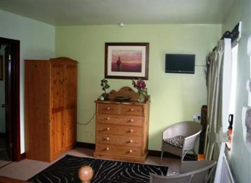 фото отеля Barn to Rest B&B