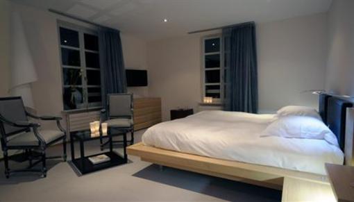 фото отеля L'auberge Du Cheval Blanc Hotel Lembach