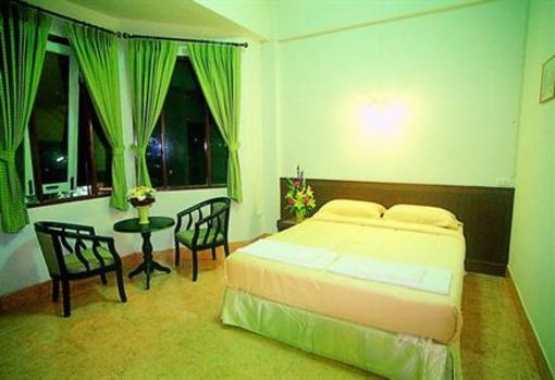 фото отеля Thaksin Grand Home