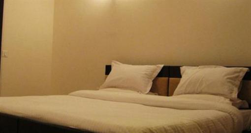 фото отеля Hotel White Pearl
