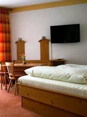 фото отеля Hotel Gasthof Zur Post Bad Abbach