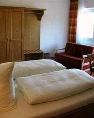 фото отеля Hotel Gasthof Zur Post Bad Abbach