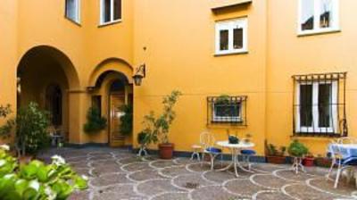 фото отеля Il Mirto Bianco Bed & Breakfast Sant'Agnello