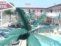 Skylark Resort Motel