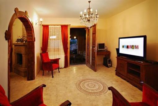 фото отеля Old Bridge House