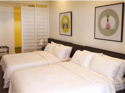 фото отеля Lone Pine Hotel