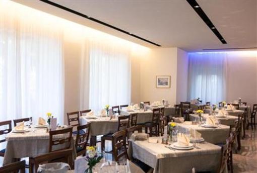 фото отеля Pace Hotel Torri del Benaco