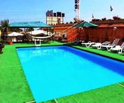 фото отеля Cundari Inn Hotel
