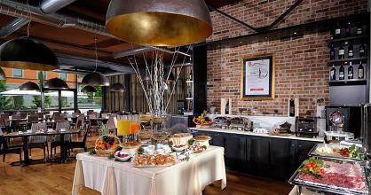 фото отеля Falck Village Hotel