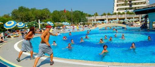 фото отеля Savoy Beach Hotel