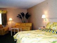 Court Plaza Inn & Suites