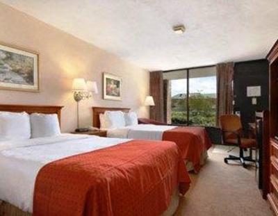 фото отеля Ramada Paris TX