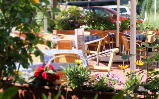 фото отеля Villa Neptun Hotel And Fischrestaurant Heringsdorf