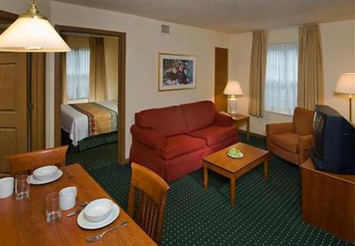 фото отеля TownePlace Suites Richmond