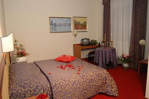 фото отеля Hotel Italia & Lombardi