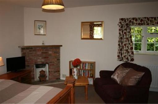 фото отеля Hunston Mill B&B and Self Catering Cottages