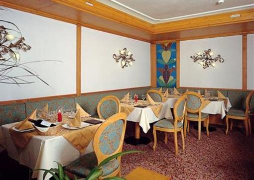 фото отеля Hotel Olympia Molveno
