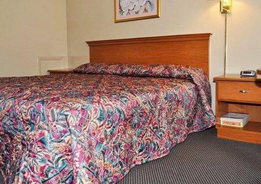 фото отеля Econo Lodge Midlothian Richmond