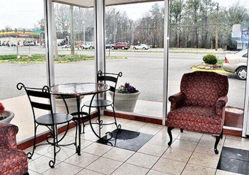 фото отеля Econo Lodge Midlothian Richmond
