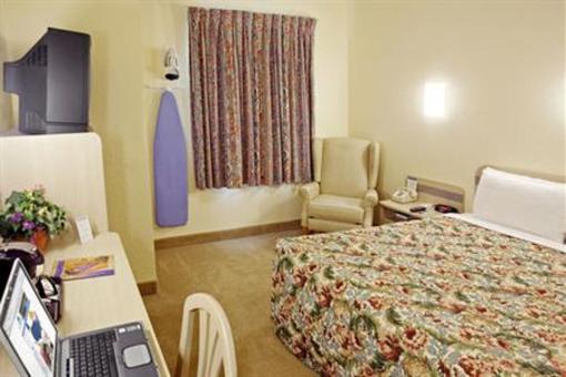 фото отеля Econo Lodge Meadville