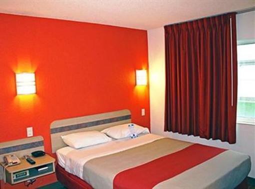 фото отеля Motel 6 Toronto West - Burlington / Hamilton