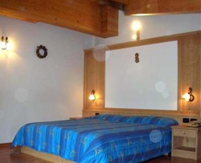 фото отеля Hotel Caminetto Lavarone