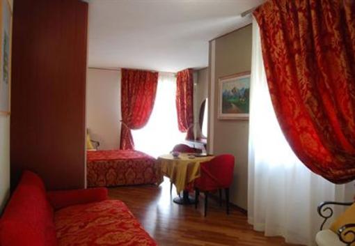 фото отеля Hotel Bristol Pesaro