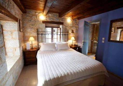 фото отеля Mavromichalai Hotel